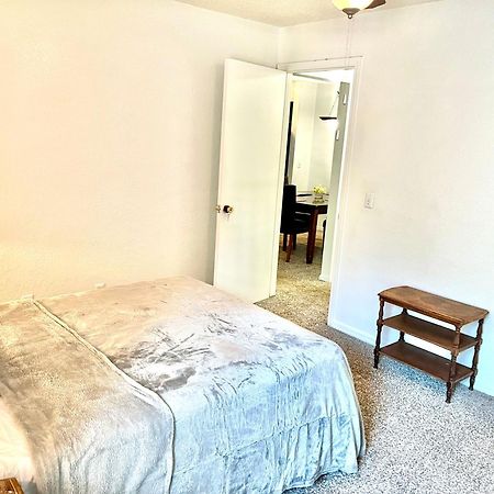 Daytona 2 Bed Apartment 10 Minutes To Beach With Balcony Port Orange Εξωτερικό φωτογραφία