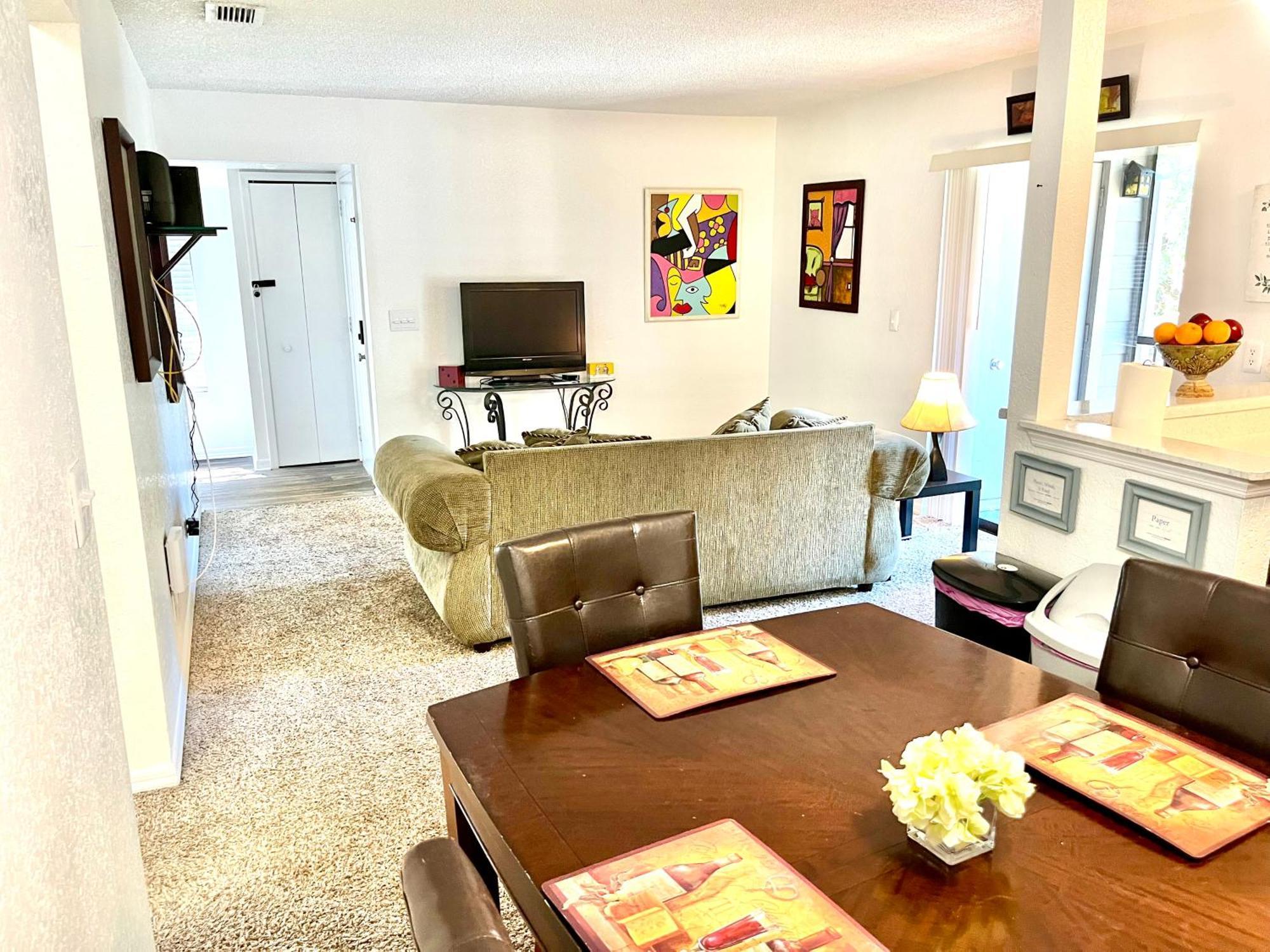 Daytona 2 Bed Apartment 10 Minutes To Beach With Balcony Port Orange Εξωτερικό φωτογραφία