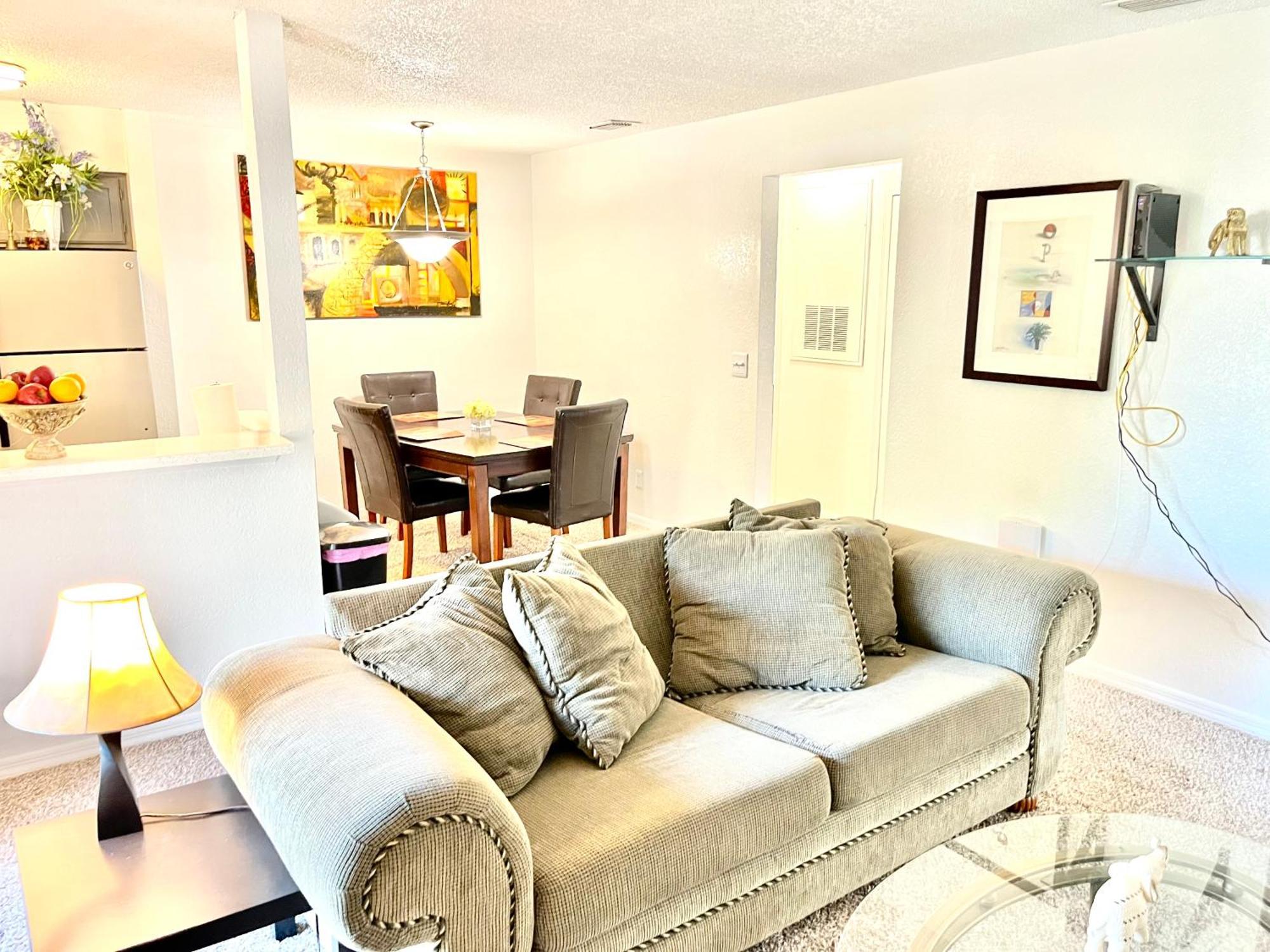 Daytona 2 Bed Apartment 10 Minutes To Beach With Balcony Port Orange Εξωτερικό φωτογραφία